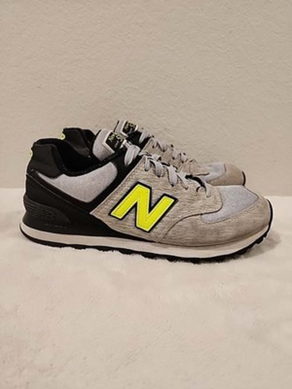 New Balance 9.5B 574 women's sneakers Shoes Gray Black Neon Yellow
